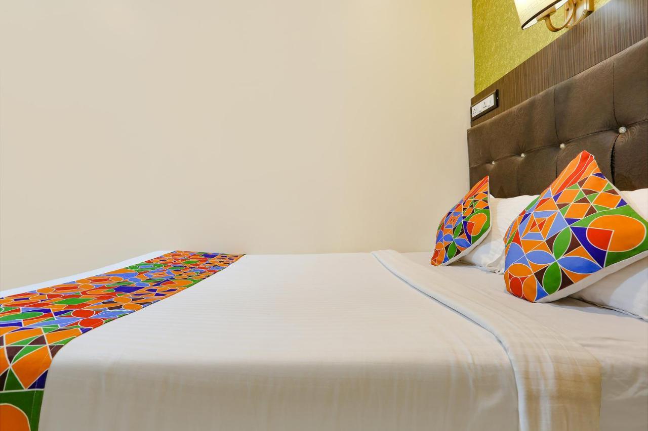 Hotel Aksa Powai Mumbai Bagian luar foto