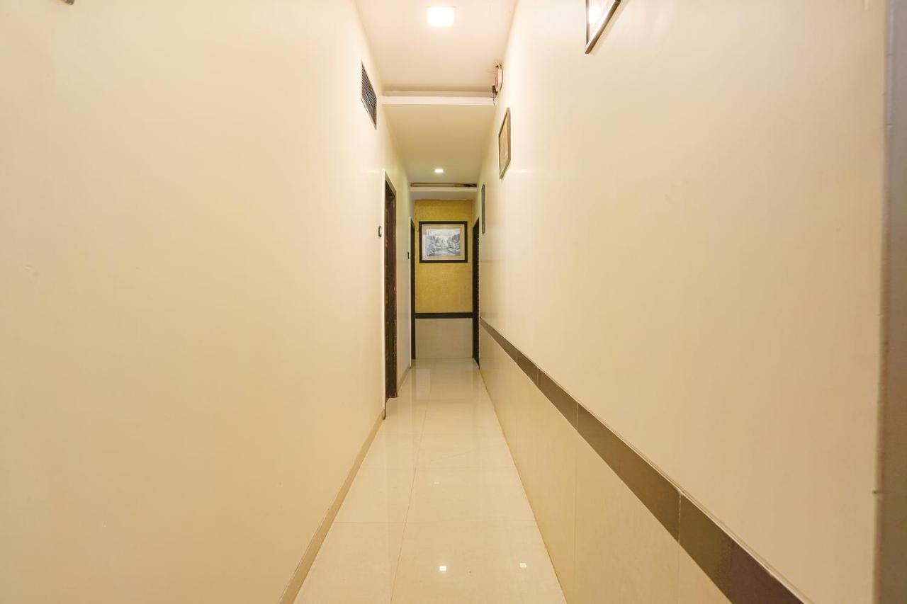 Hotel Aksa Powai Mumbai Bagian luar foto