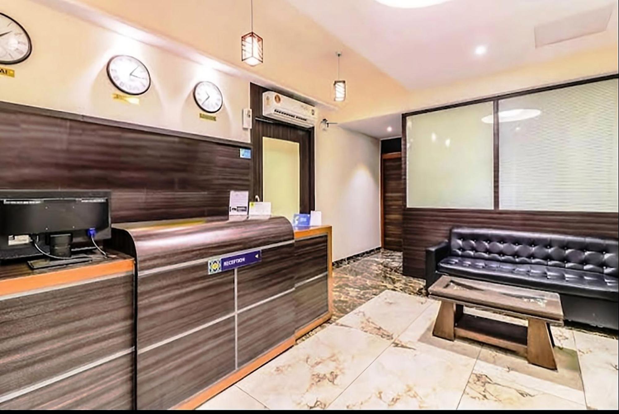 Hotel Aksa Powai Mumbai Bagian luar foto